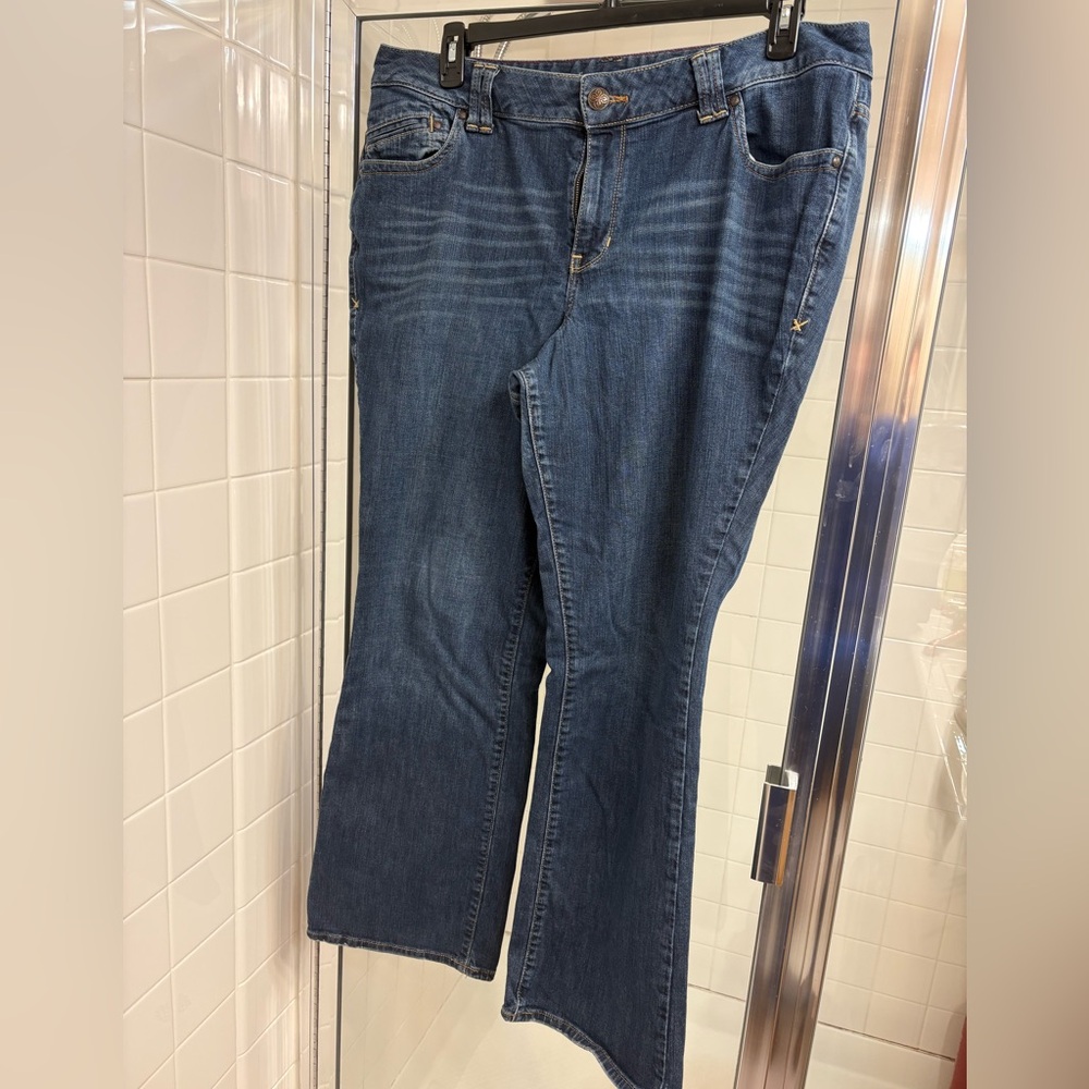 Bootcut jeans